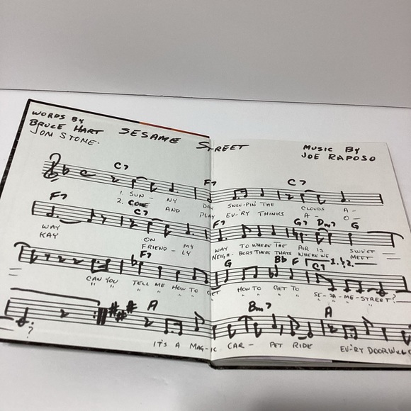 Sesame Street Unpaved Hardback Book - Picture 12 of 12